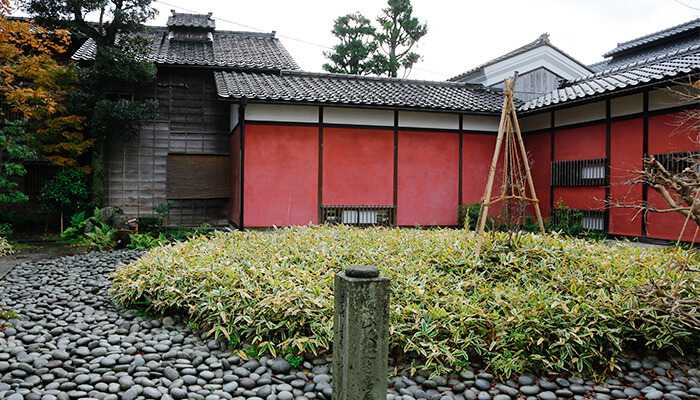 魯山人寓居跡いろは草庵