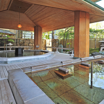 露天風呂 - 日本の宿のと楽
