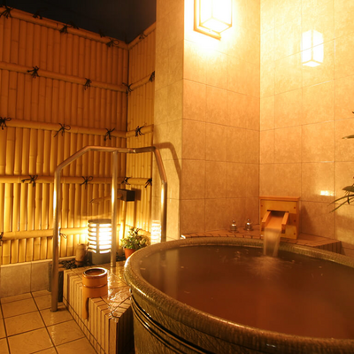 貸切可能な露天風呂付大浴場 - 雄琴荘