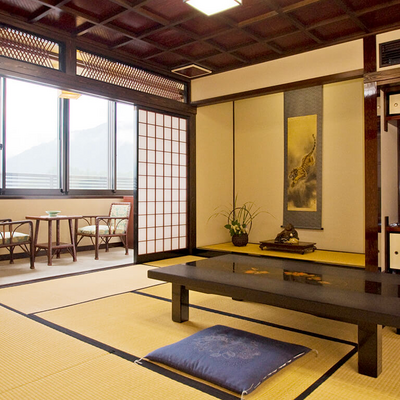 客室1 - 扇屋