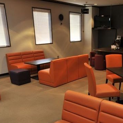 ラウンジアクア