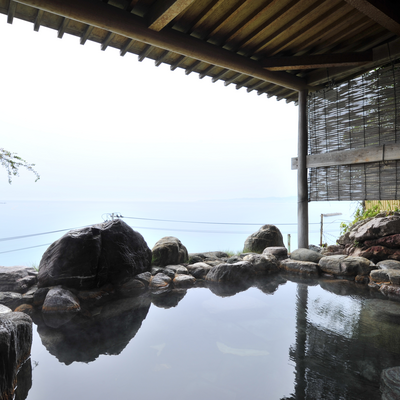 灘浦温泉元湯磯浪風　露天風呂