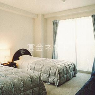 Shop 370 1