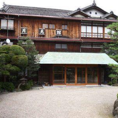 外観 - 月見館