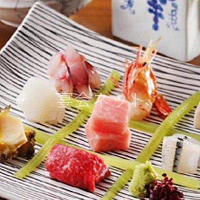 料理 - 葉山館