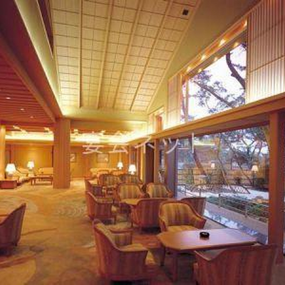 ロビー - 潮騒の湯 鴨川館