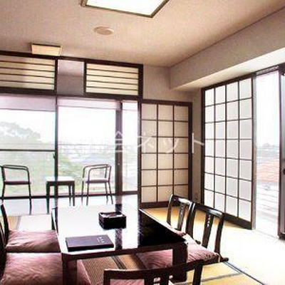 見晴らしのいい角部屋10畳 - ホテル松濤軒