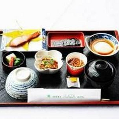 朝食 - 石岡プラザホテル