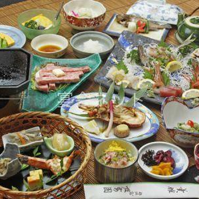 料理 - 松阪屋吸霞園