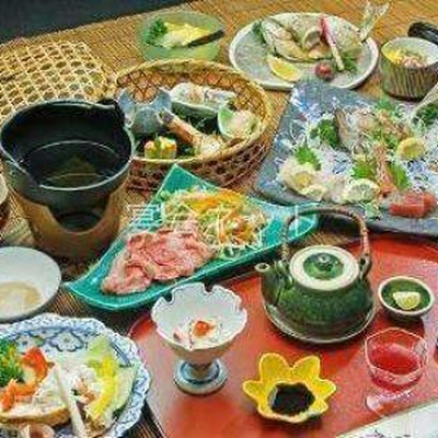 料理 - 松阪屋吸霞園