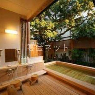 露天風呂　檜 - 旅館 綿屋