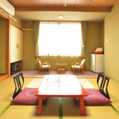 割烹旅館 吉本 部屋2